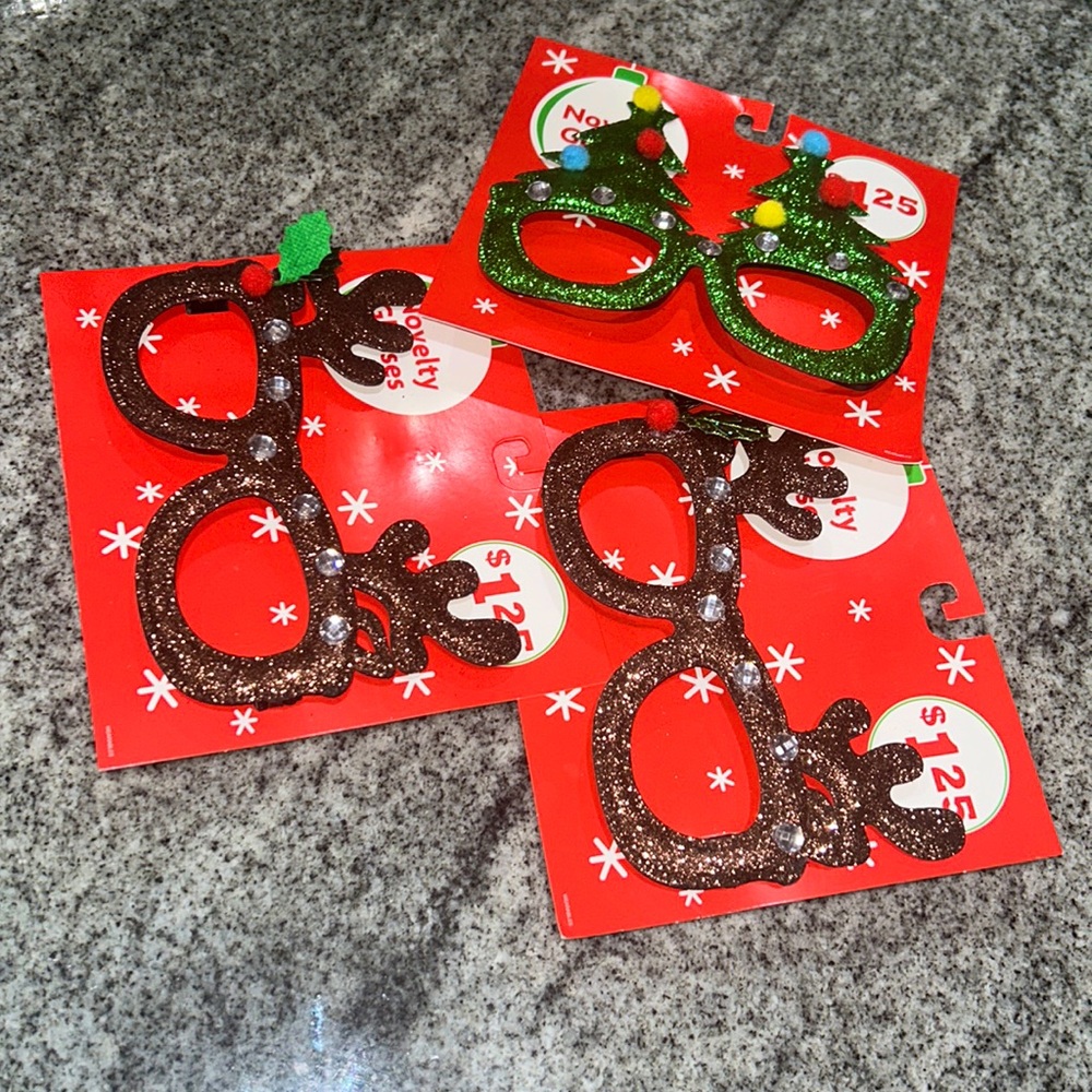 Christmas theme glasses